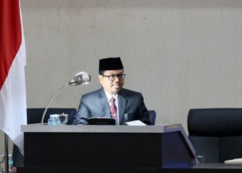 Asisten I Sampaikan Nota Keuangan dan Rancangan Qanun Aceh Tentang APBA 2024