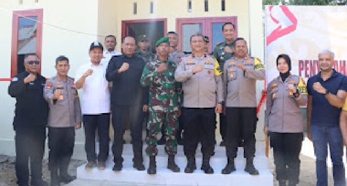 Wakapolda Aceh Hadiri Bedah Rumah dalam Rangka Baksos Akabri Angkatan 1990